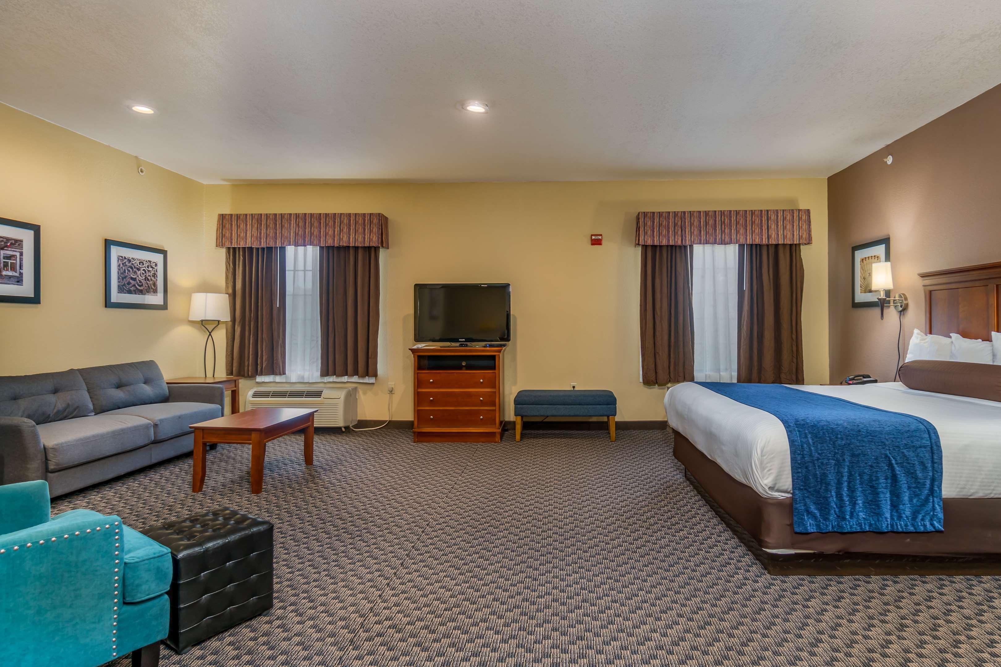 Best Western Plus Shamrock Inn&Suites Extérieur photo